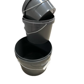 Plastspand Mrkegr med lg 5,5 liter